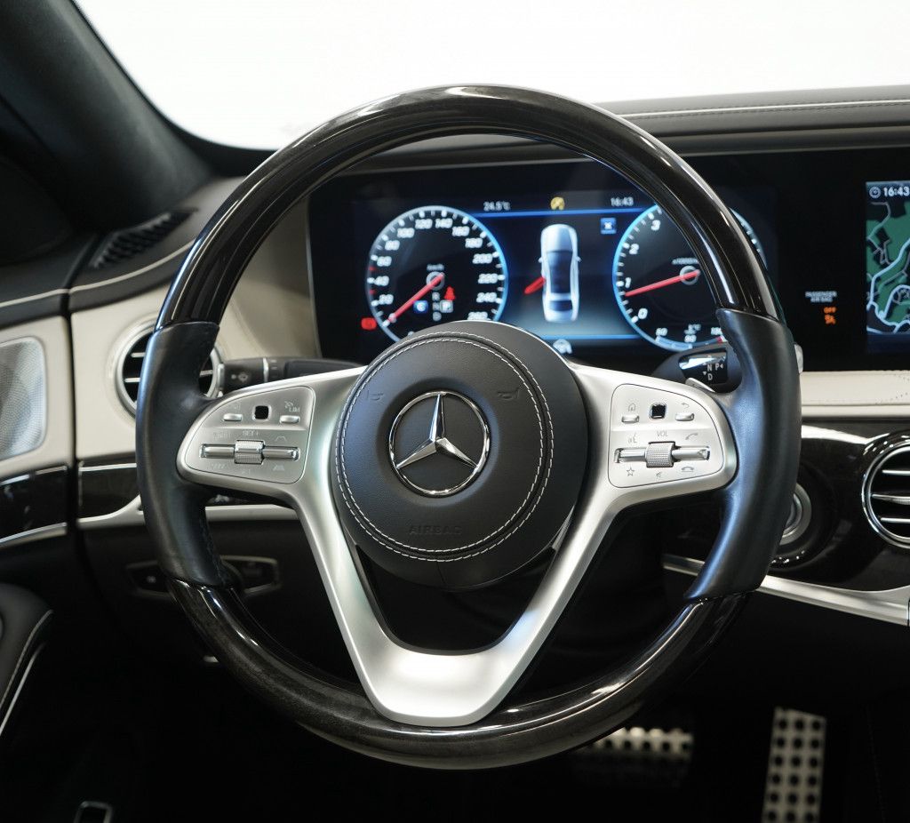 Mercedes Benz S 560