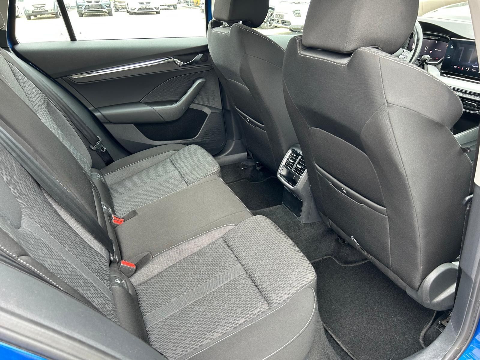 Fahrzeugabbildung SKODA Octavia Combi 2.0 TDI°150 PS°Kamera°Memory°1.Hnd