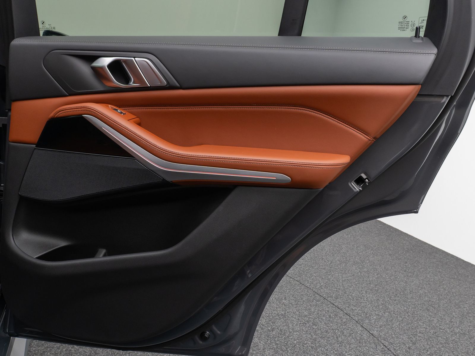 Fahrzeugabbildung BMW X5 xD30d M Sport Panorama Kamera Laser HUD HiFi