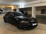 BMW 320d xDrive M Sport Laser H/K HuD Sthzg 19" - BMW 320 Gebrauchtwagen in Krefeld