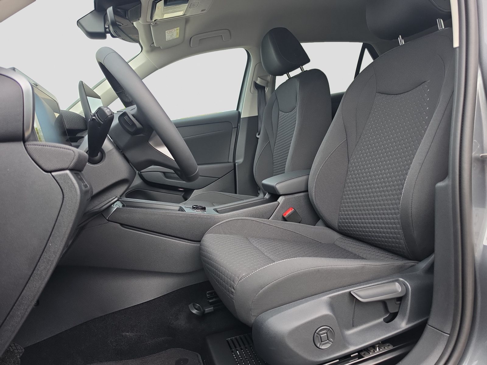 Volkswagen T-Roc - Bild 10