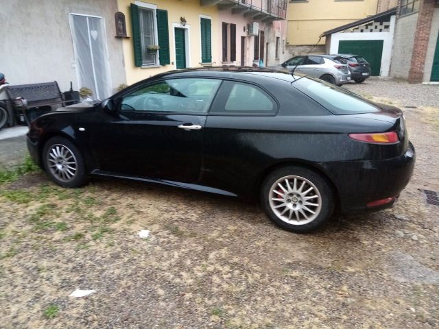 Alfa Romeo GT 1.9 MJT 16V Distinctive