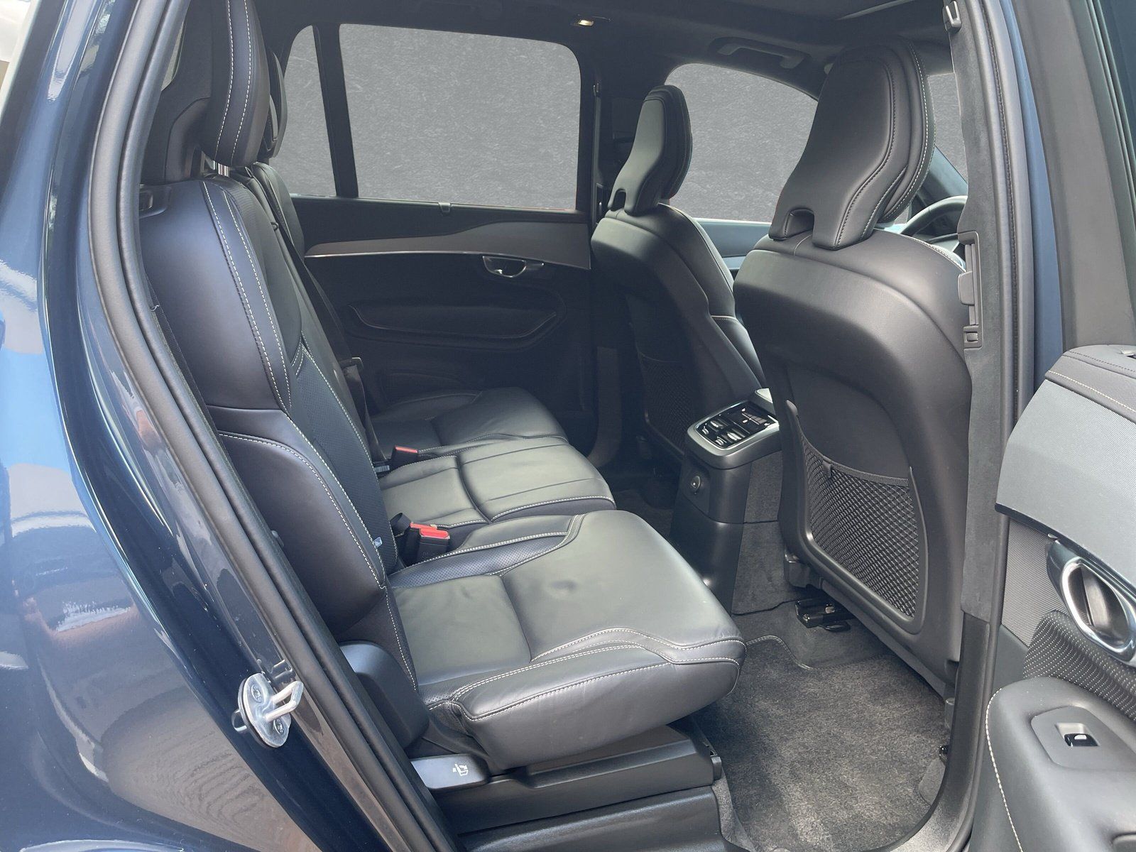 Volvo XC90 T8 Ultra Dark AHK 360 °Kam. GJ Reifen etc foto 5