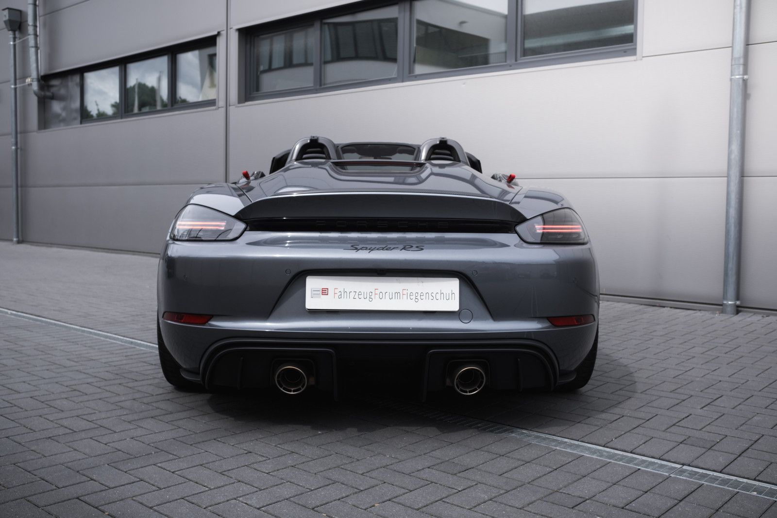 Fahrzeugabbildung Porsche Boxster Spyder RS -Weissach-LED-Lift-BOSE-Kam.