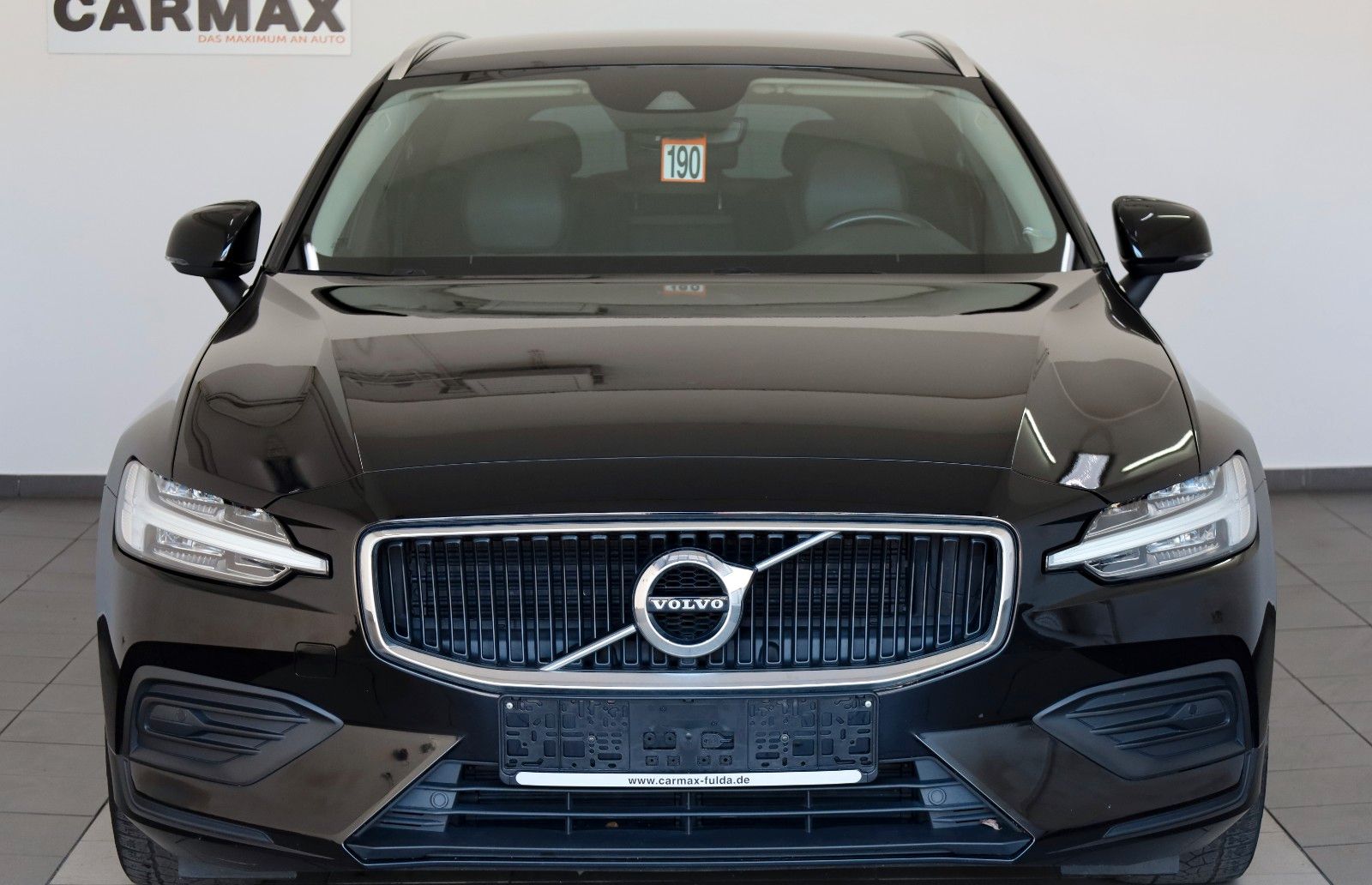 Fahrzeugabbildung Volvo V60 Kombi Momentum Pro T.Leder,Navi,LED,AppleCar