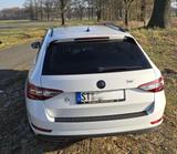Skoda Superb 2.0 TDI SCR 140kW DSG 4x4 Ambition Co... - Skoda Superb mit Diesel-Antrieb: Allradantrieb