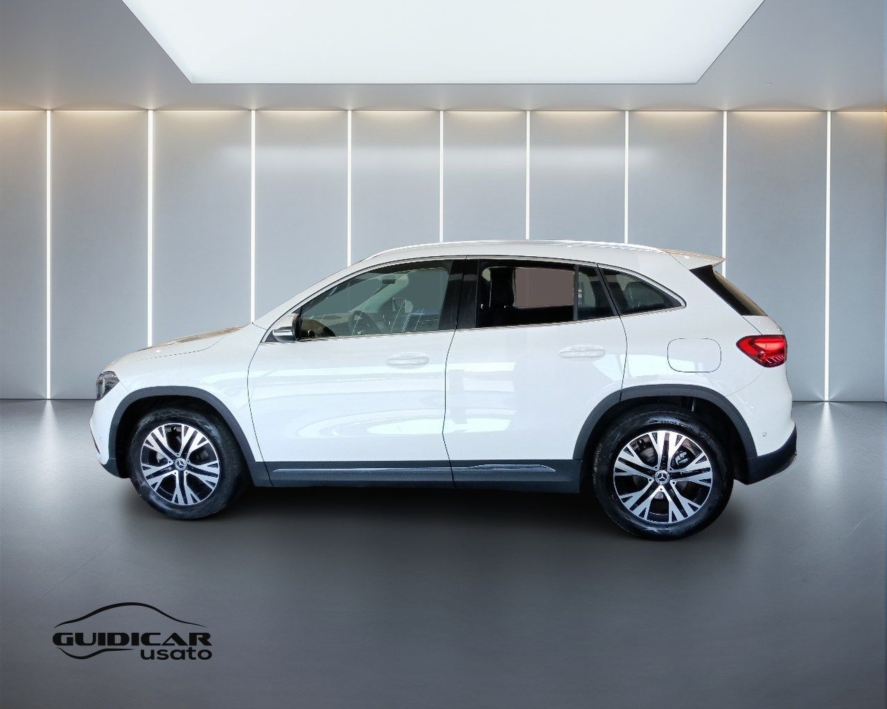 Mercedes-Benz GLA-H247 2023 - GLA 180 d Progress imagem 3