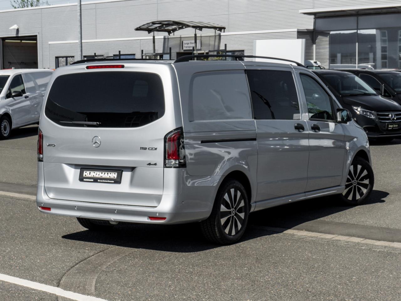 Mercedes-Benz Vito 119 CDI 4x4 Mixto Lang Distronic 360° AHK