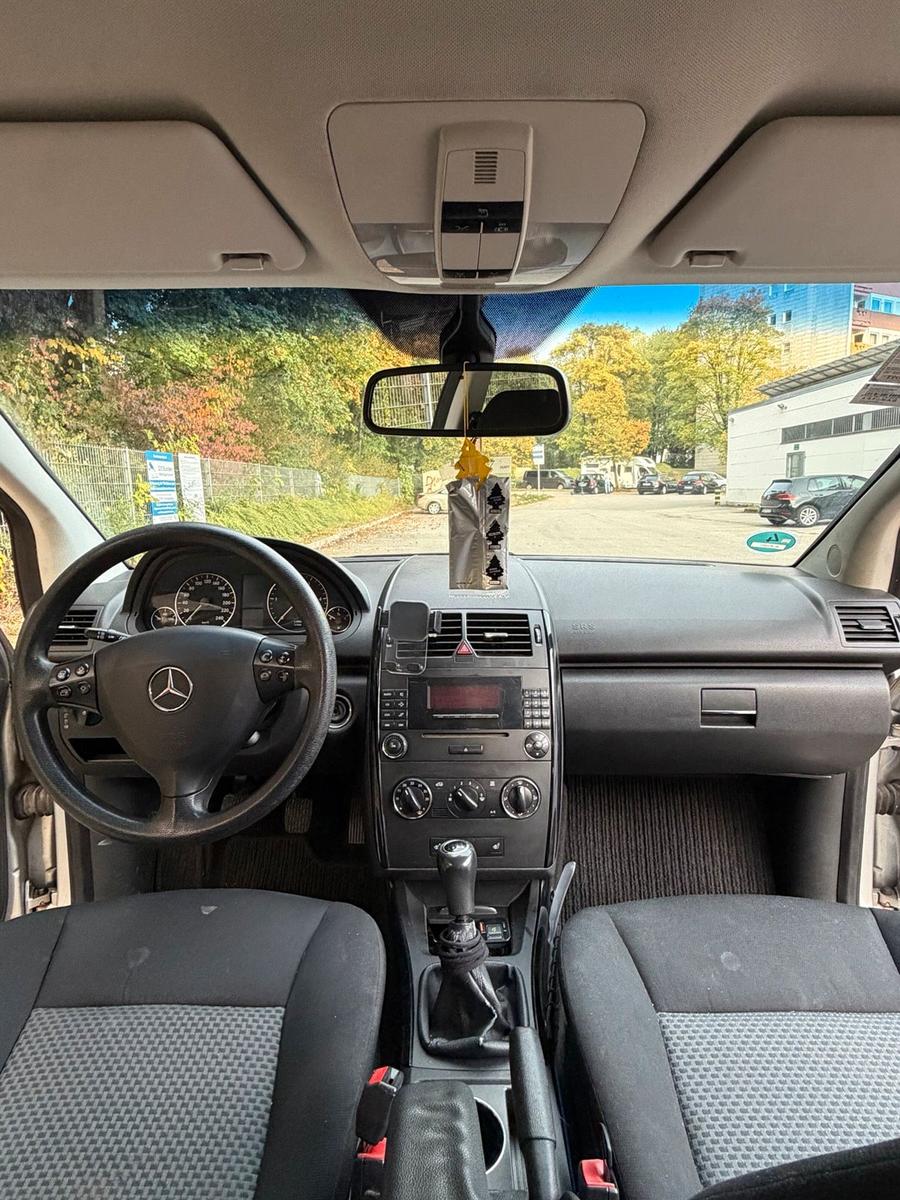 Mercedes-Benz A180 2006 — photo 12