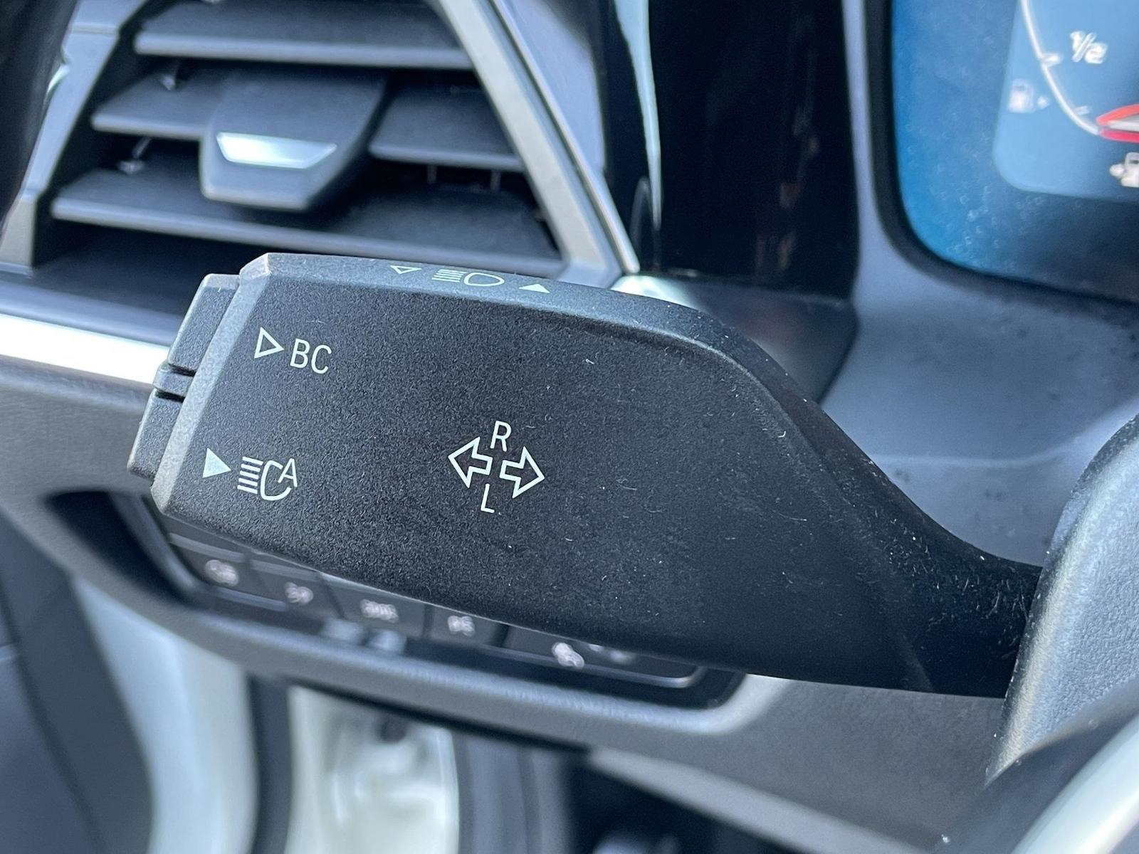 BMW M340i xDrive Touring PANO ACC LASER H/K HUD