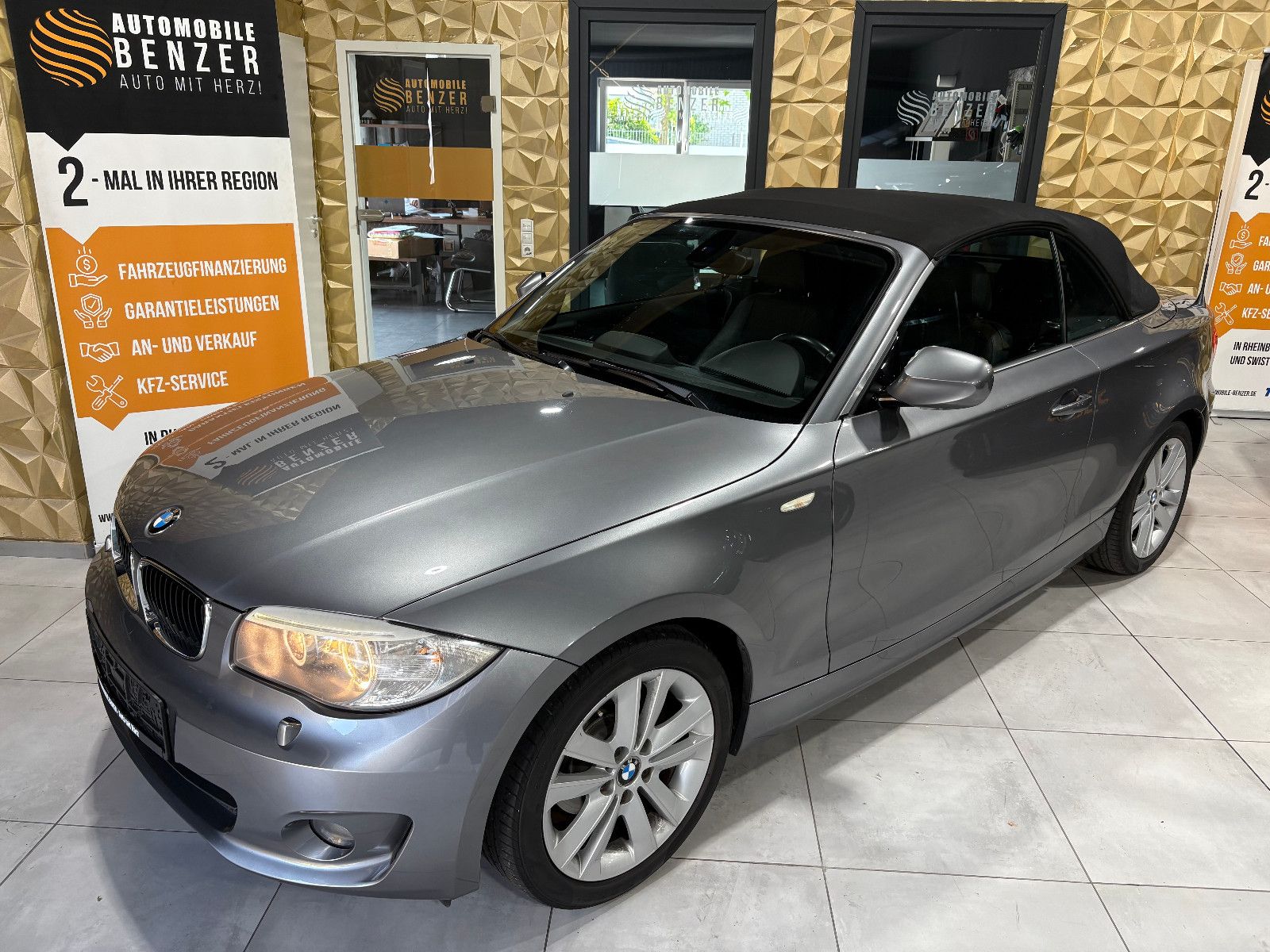 Fahrzeugabbildung BMW 118i Baureihe 1 Cabrio/NAVI/PDC/SHZ/KLIMA/8-FACH