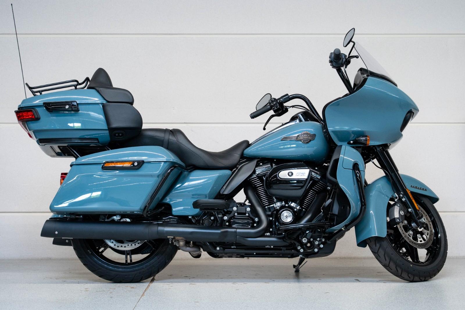 Harley-Davidson Road Glide Limited *5HD*