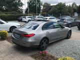 Mercedes-Benz C 180 9G Avantgarde Night Pano 360°Kam Distr 18" - gebrauchte Mercedes-Benz C 180 aus dem Jahr 2022