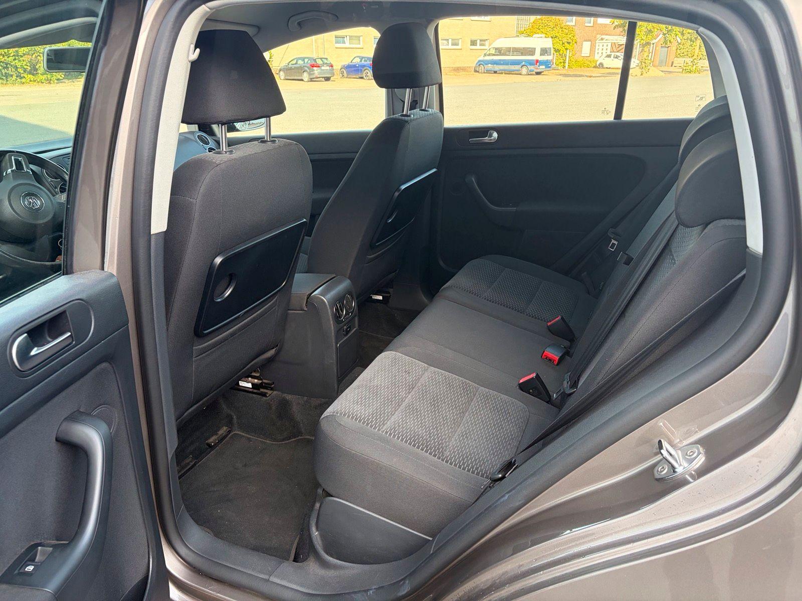 Volkswagen Golf Plus 2009 — photo 13