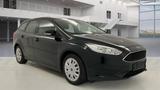 Ford FOCUS TUR. AMBIENTE KLIMA AHK 8xREIFEN 1.BESITZ - Ford Focus mit Benzin-Antrieb: Kombi, 1.8