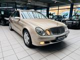 Mercedes-Benz W211 Elegance 2.6L *AHK*Temp.*Sitzheizung*Klima* - Mercedes-Benz W211