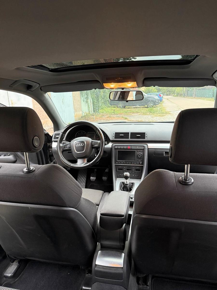 Audi A4 2007 — photo 11