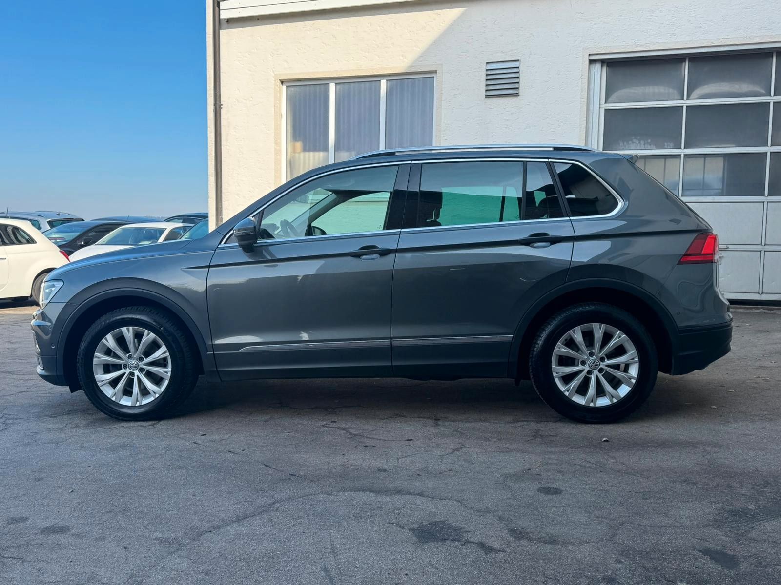 Volkswagen Tiguan 1.5TSI Comfortline ACC R-KAM NAVI LED SHZ foto 8