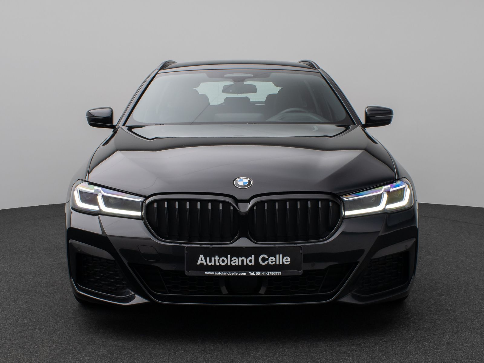 Fahrzeugabbildung BMW 530d  M Sport Kamera Laser HUD DAB HiFi Komfort