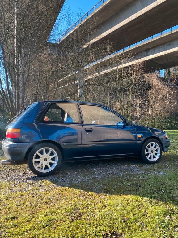 Toyota Starlet