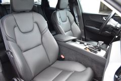 Fahrzeugabbildung Volvo XC60 T4 Autom. Inscription*STDHZG*360°*ACC*AHK