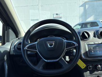 Bild 14 Dacia Sandero II Stepway Prestige 0.9 Navi Fahrerprofi