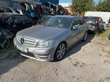 Mercedes-Benz Mercedes c250 cdi amg Paket Automatik w204 - Mercedes-Benz C 250 in Duisburg