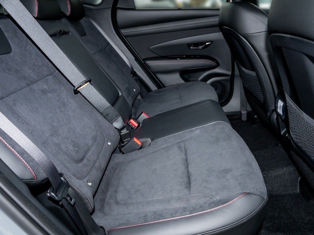 Fahrzeugabbildung Hyundai TUCSON FL N Line X Assist. Paket / Panoramadach