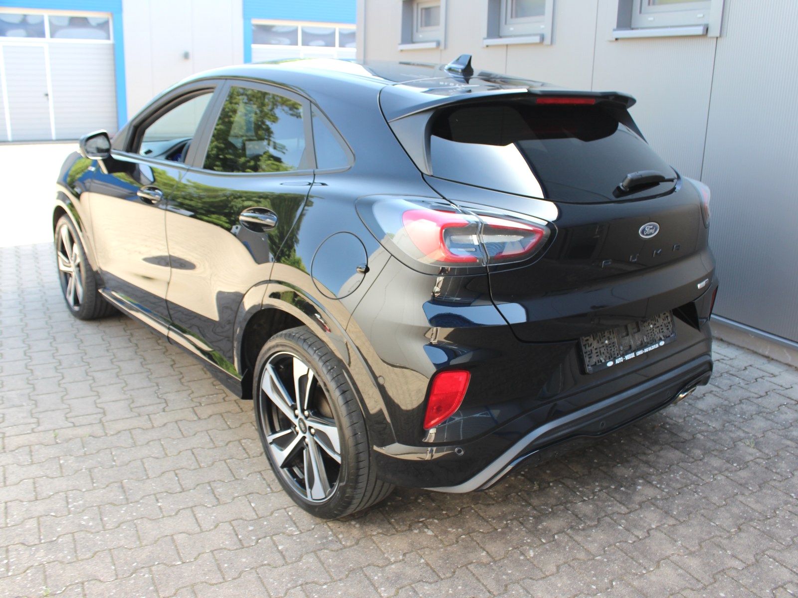 Fahrzeugabbildung Ford Puma ST-Line X 1,5 EcoBoost Mild Hybrid