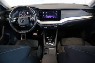 Skoda Octavia 2.0 TDI Clever CARPLAY+KAM+STDHZG+AHK