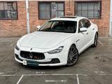 Maserati Ghibli 3.0 V6 D - weiße Maserati Ghibli