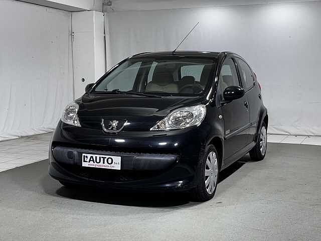 Peugeot 107 1.0 68CV 5p. Sweet Years