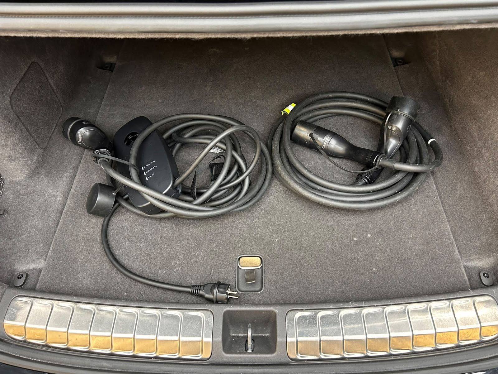 Fahrzeugabbildung NIO ET7 AWD BATTERI INKL PANO+HEAD+360+ACC+LED+AHK+