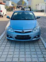 Opel TIGRA Cabrio 1.8.l Top Zustand - Opel Corsa mit Benzin-Antrieb: Cabrio