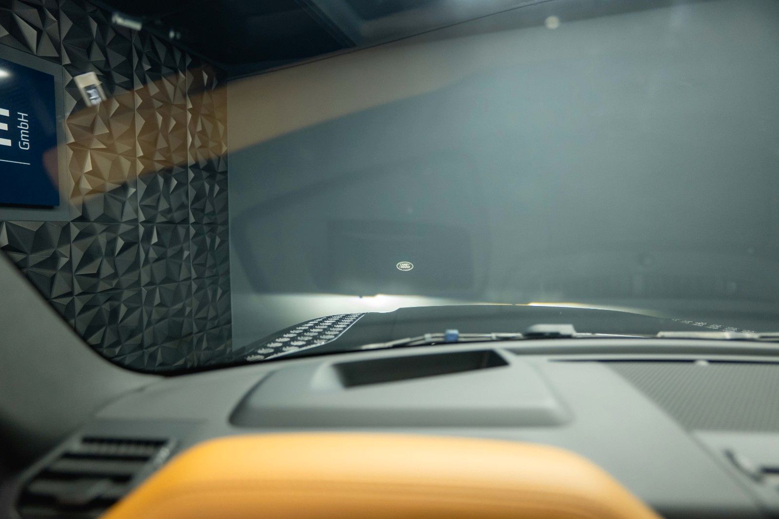 Fahrzeugabbildung Land Rover Defender 110 X-Dynamic Black Style Pack 4x4
