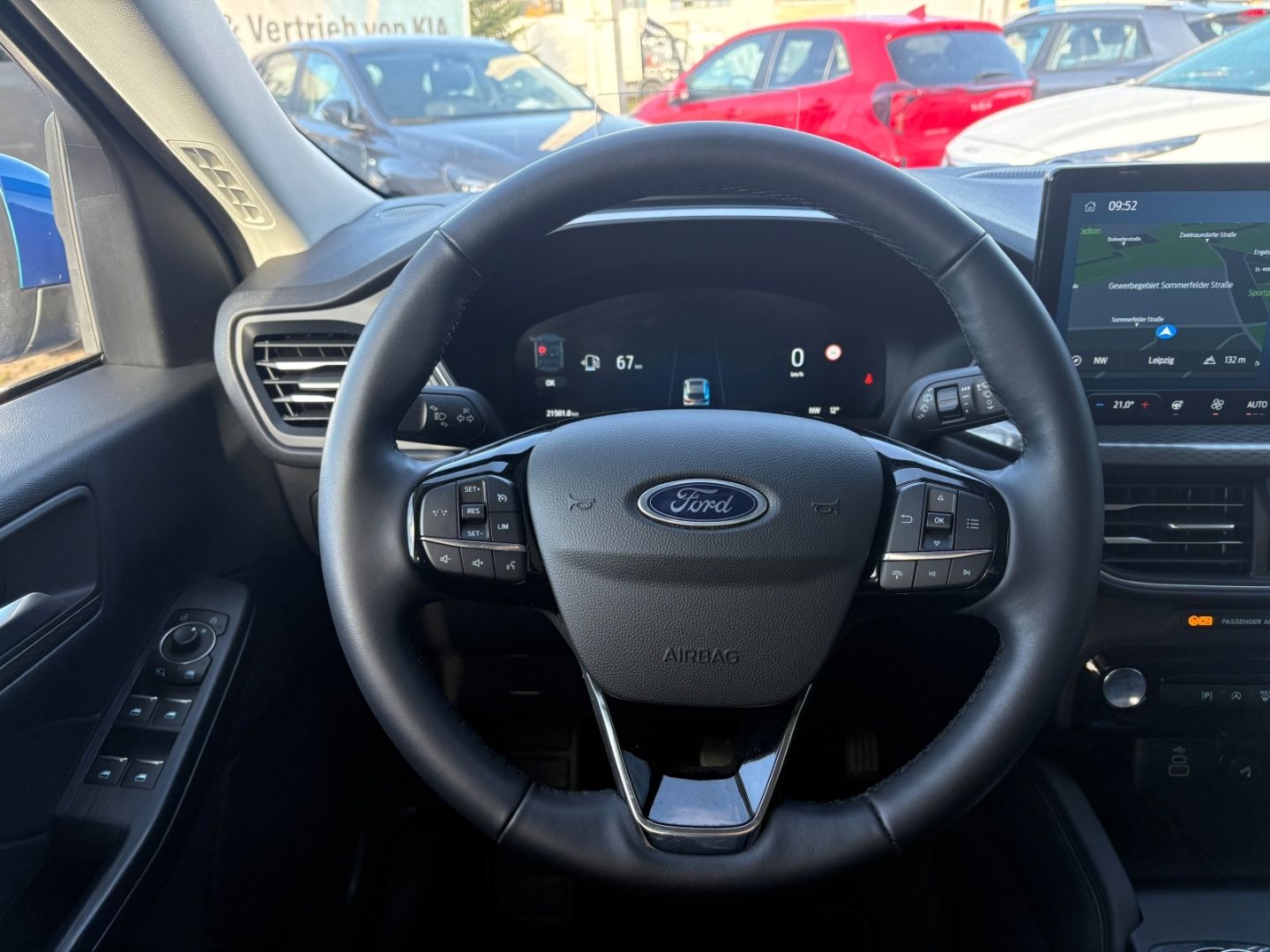 Fahrzeugabbildung Ford Kuga Titanium 1.5 VerkehrszeichenER Tempomat LED