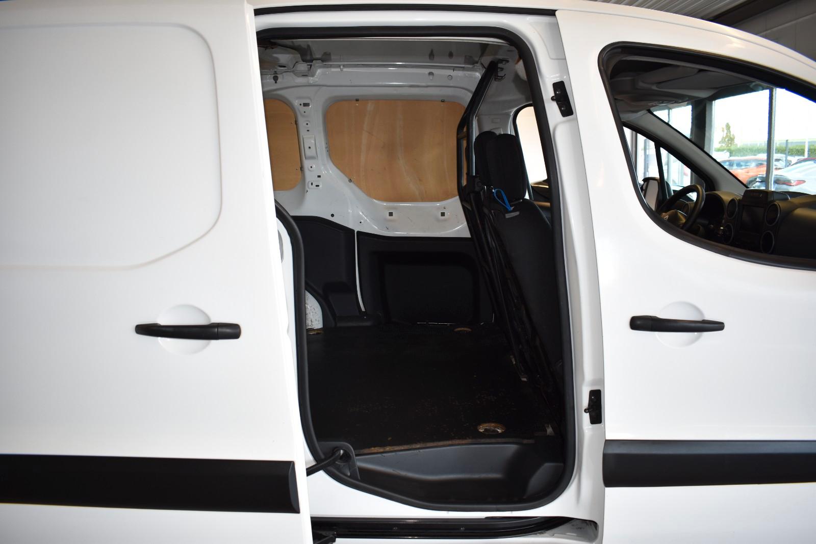Citroën Berlingo/Kasten/Business/L1/CARPLAY/AHK/DLK/CAM/