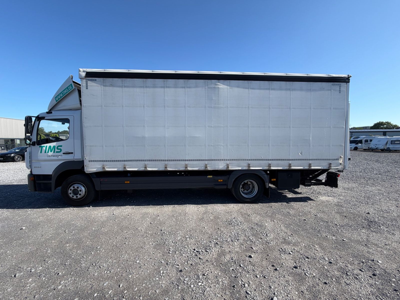 Fahrzeugabbildung Mercedes-Benz Atego 1524 L Autom. Curtainsider LBW AHK