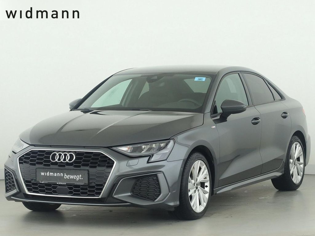 Audi A3 — hlavná fotografia