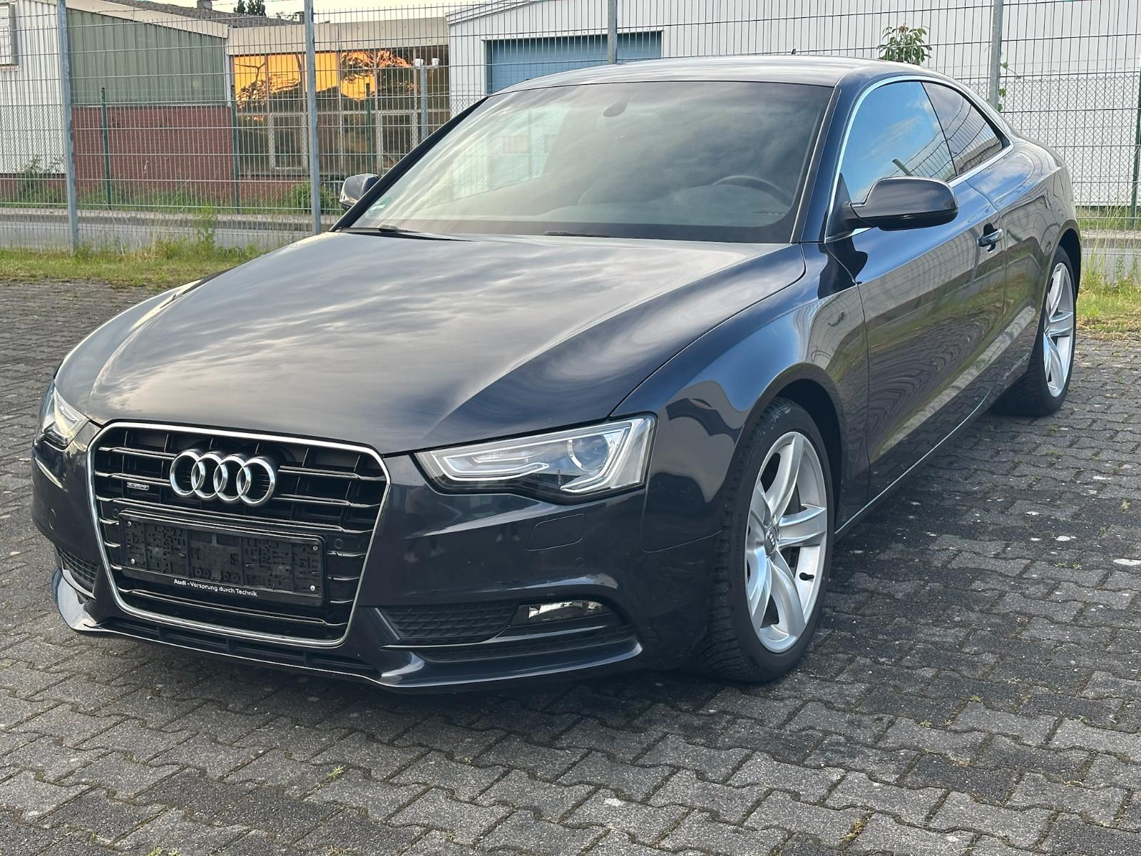 Audi A5 Coupe 3.0 TDI quattro LEDER KEYLESS XENON NAV