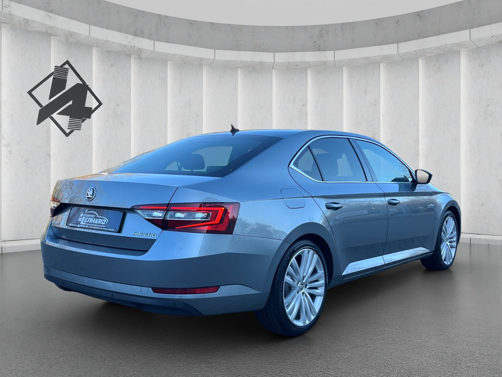 Fahrzeugabbildung SKODA Superb 2.0 TDI*DSG*SHZ*PDC*AHK*Navi*Leder*