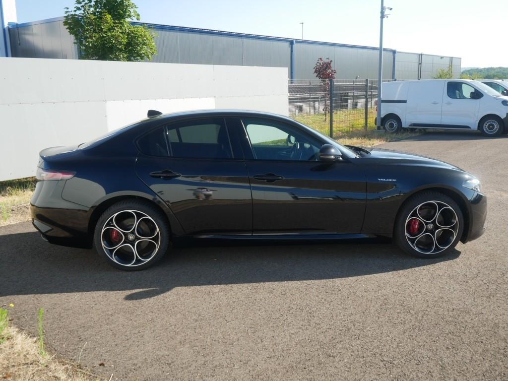 Alfa Romeo Giulia VELOCE 2.0 TURBO 16V 280 PS AT TECHNOLOGI, миниатюра 2