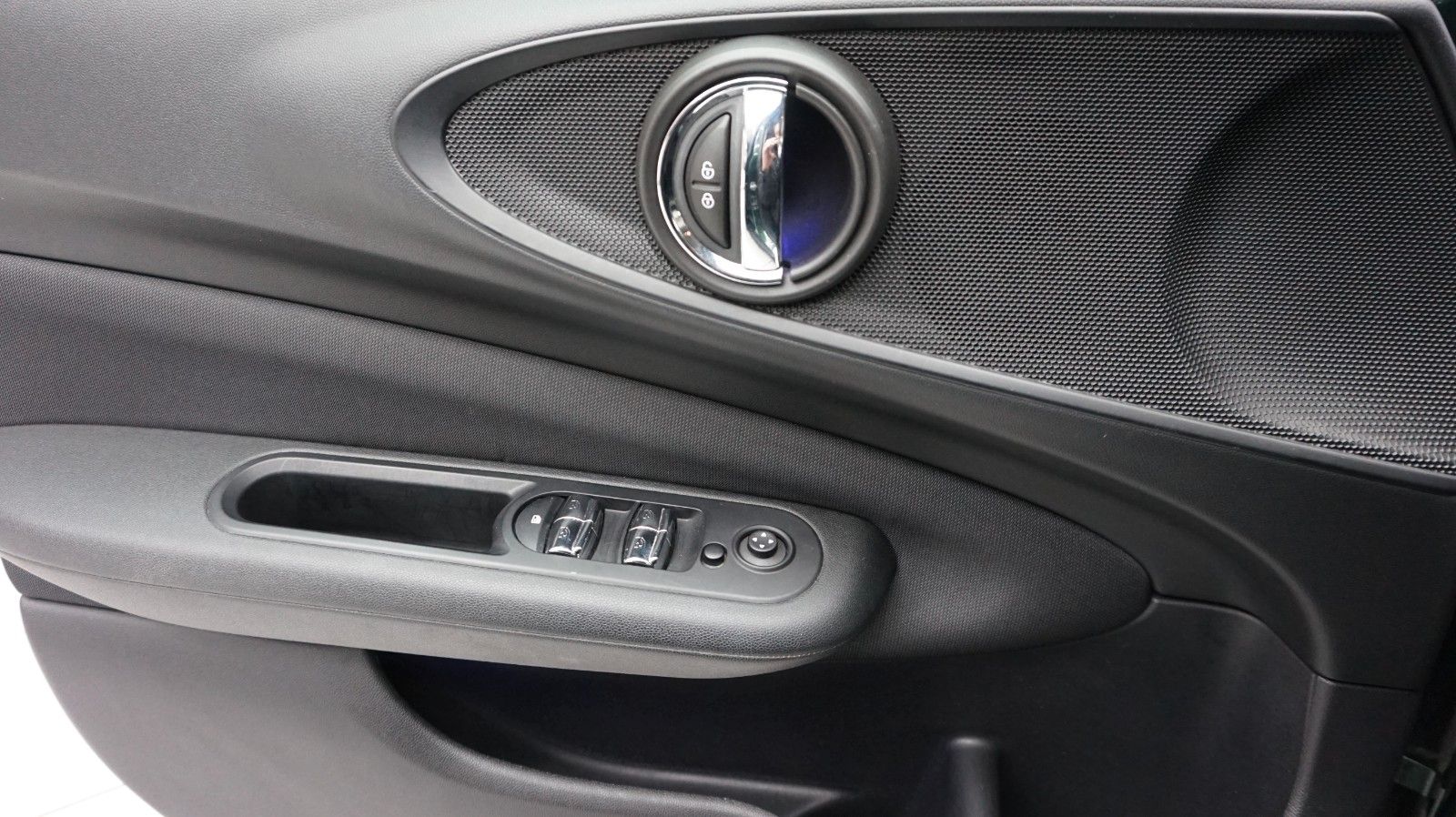 Fahrzeugabbildung MINI ONE Clubman One Scheckheftgepflegt