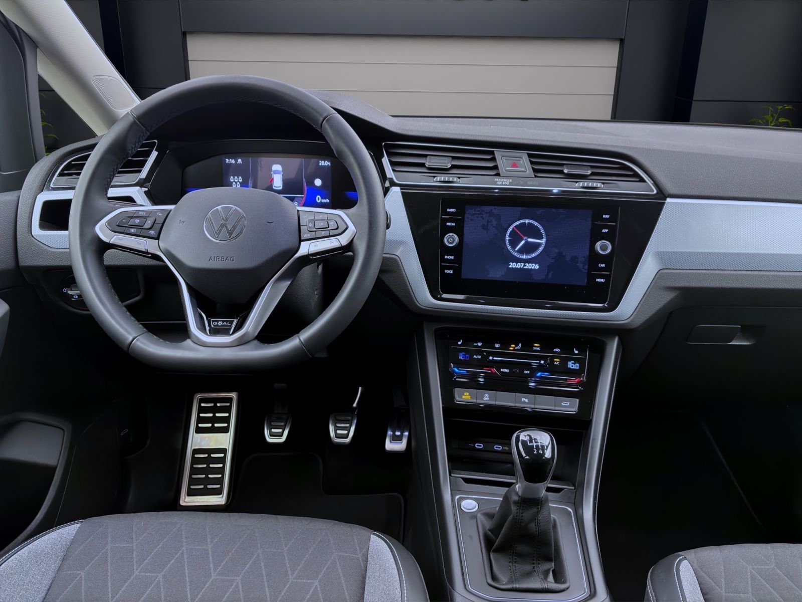Volkswagen Touran - Bild 14