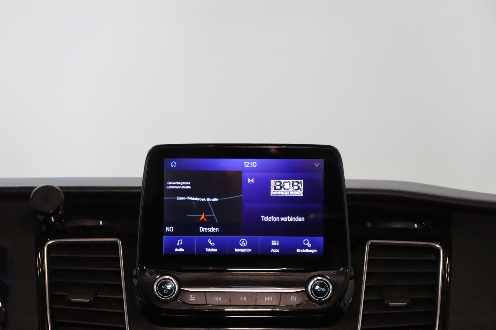 Fahrzeugabbildung Ford Tourneo Custom 2.0 L2 Lang Titanium Black Series
