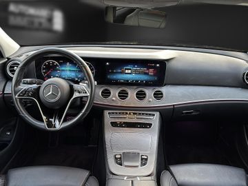 Mercedes E 300 - 12