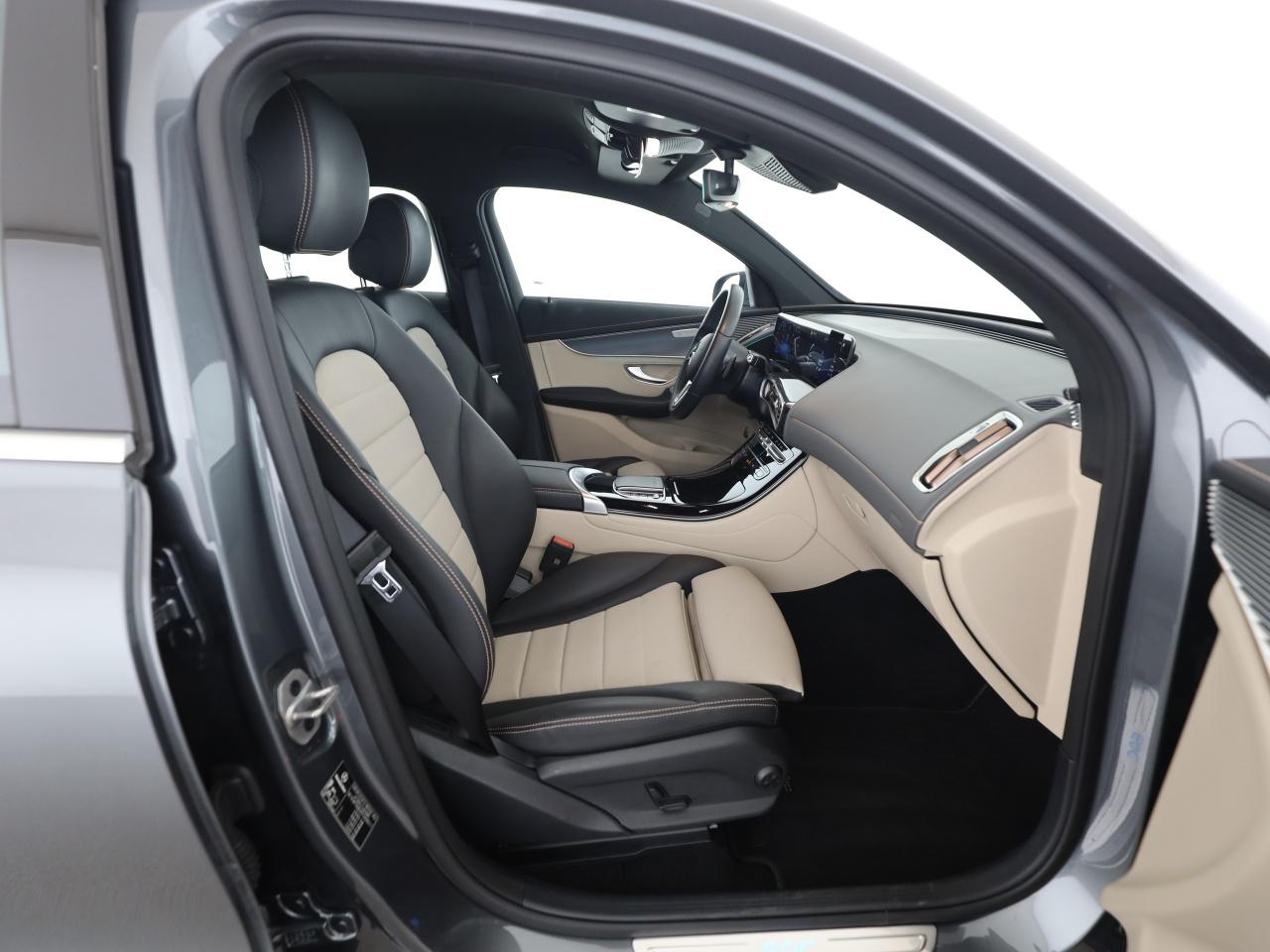 Mercedes-Benz EQC 400 4M AMG Distronic 20'' MBUX