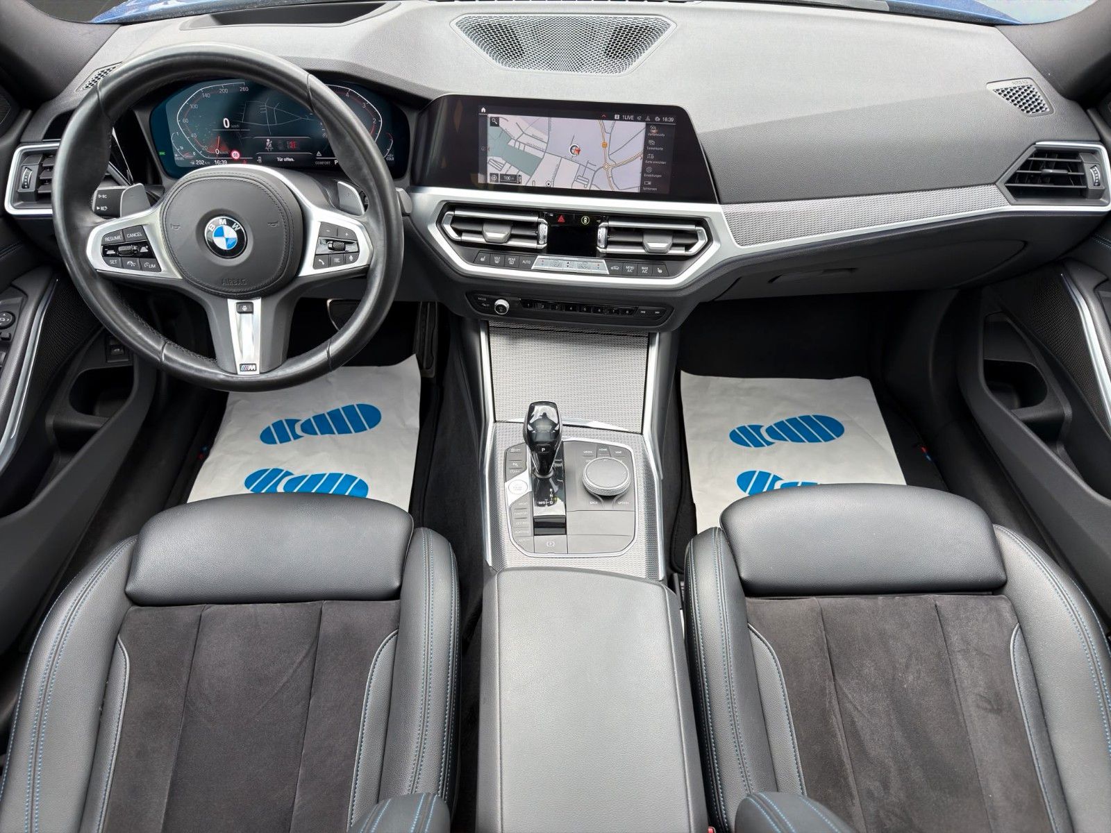 BMW 320d xDrive*M Sport*Pano*Leder*Head Up*1.Hand* foto 10