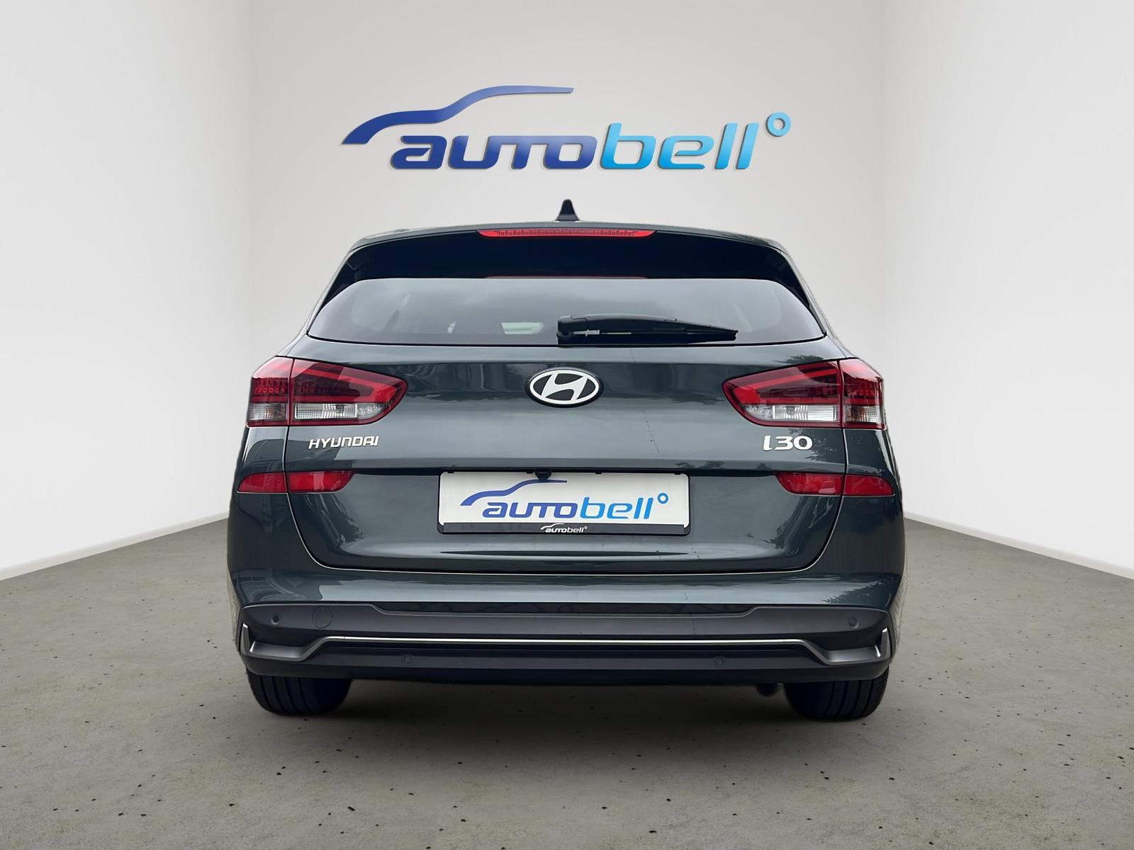 Hyundai i30 1.0 T-GDI Style LED Kamera SHZ Navi Assist.