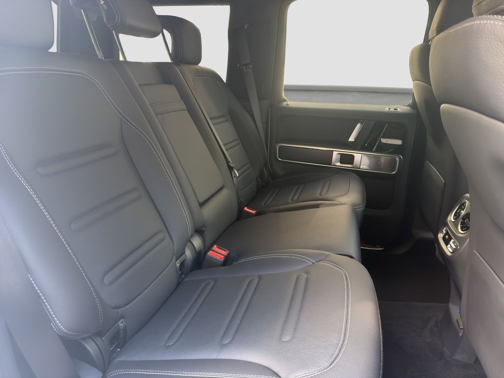 Fahrzeugabbildung Mercedes-Benz G 450 d EXCLUSIVE*NIGHT I&II* DISTRO*AHK*STANDH.